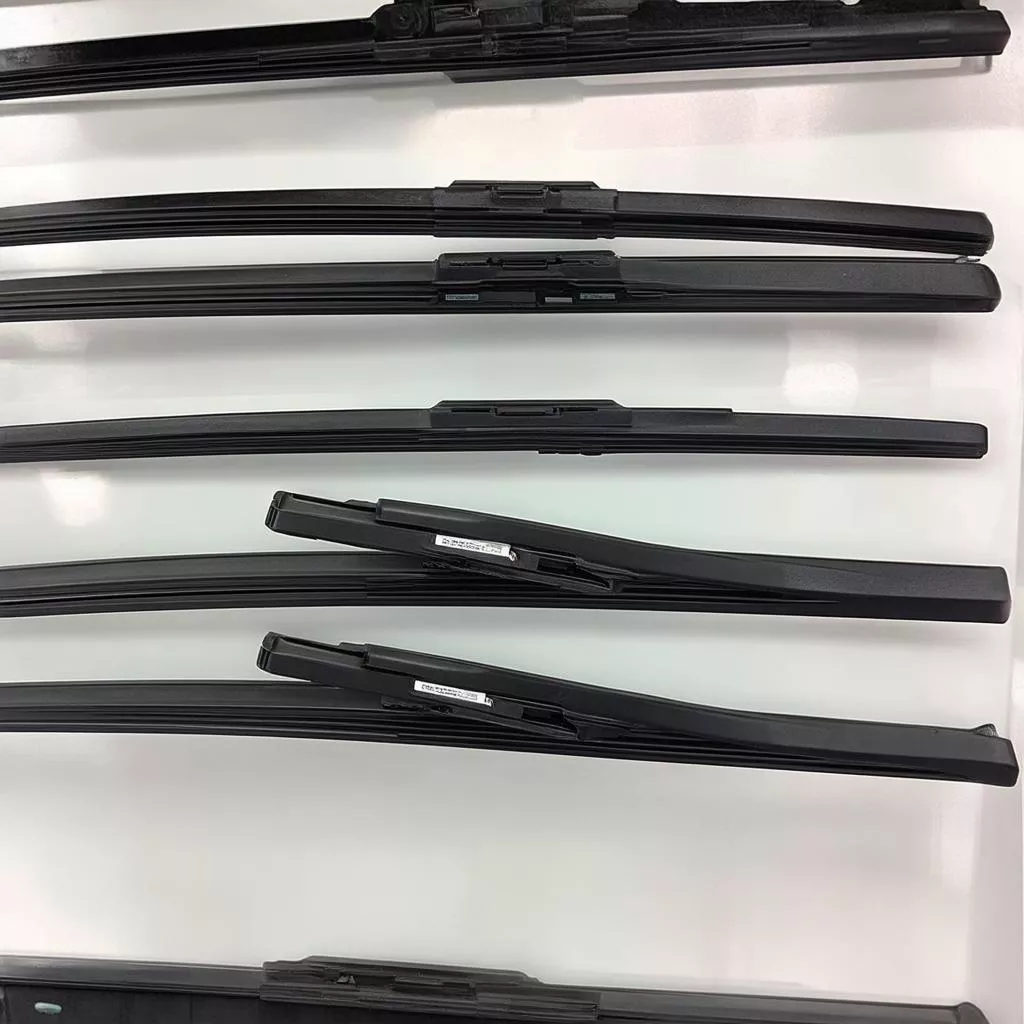 Different types of car wiper blades