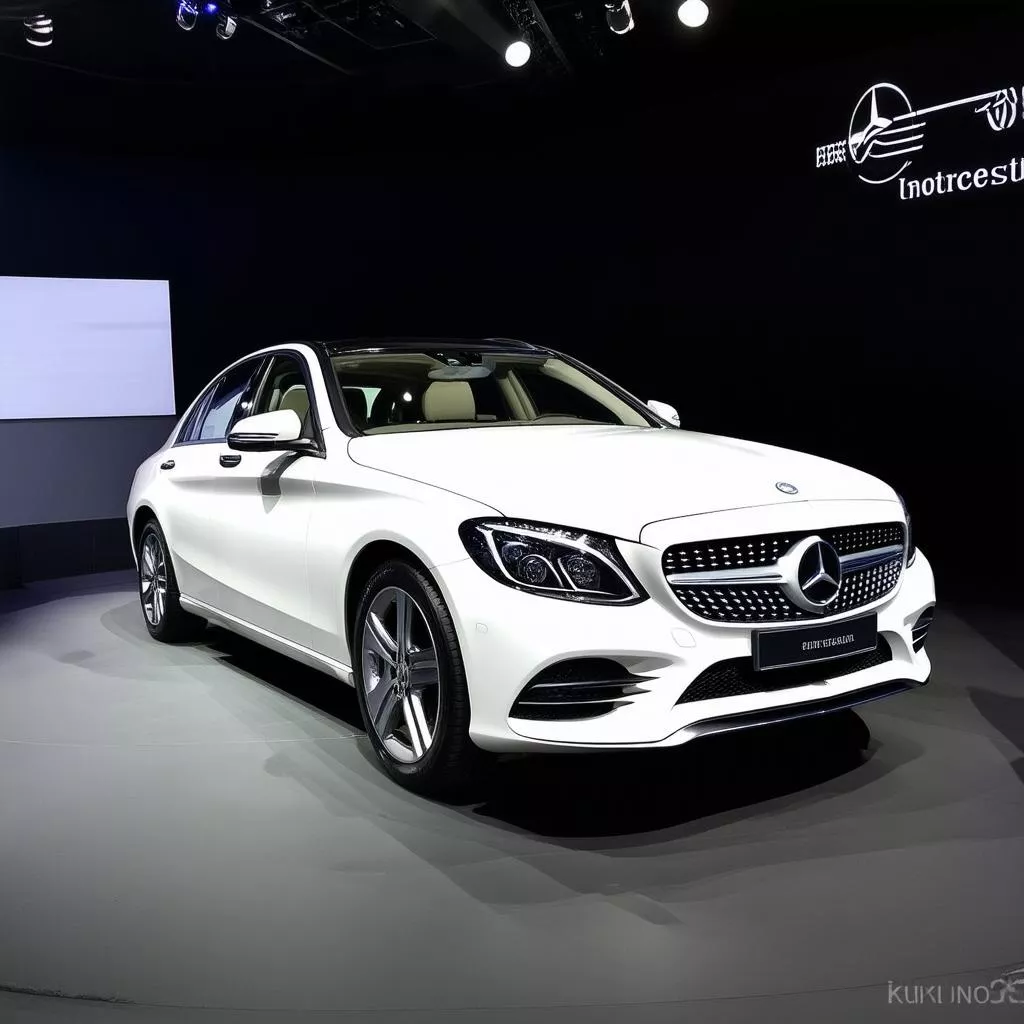 Giá xe ô tô Mercedes C250: Chi tiết và cập nhật mới nhất