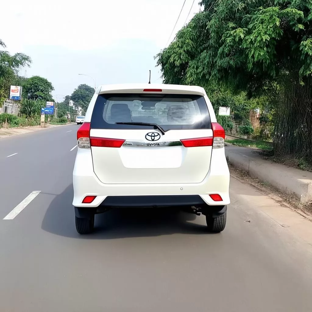 Giá xe Toyota Avanza 7 chỗ: Lựa chọn lý tưởng cho gia đình Việt