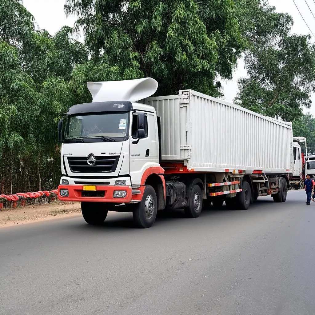 Camion che scarica merci a Lang Son