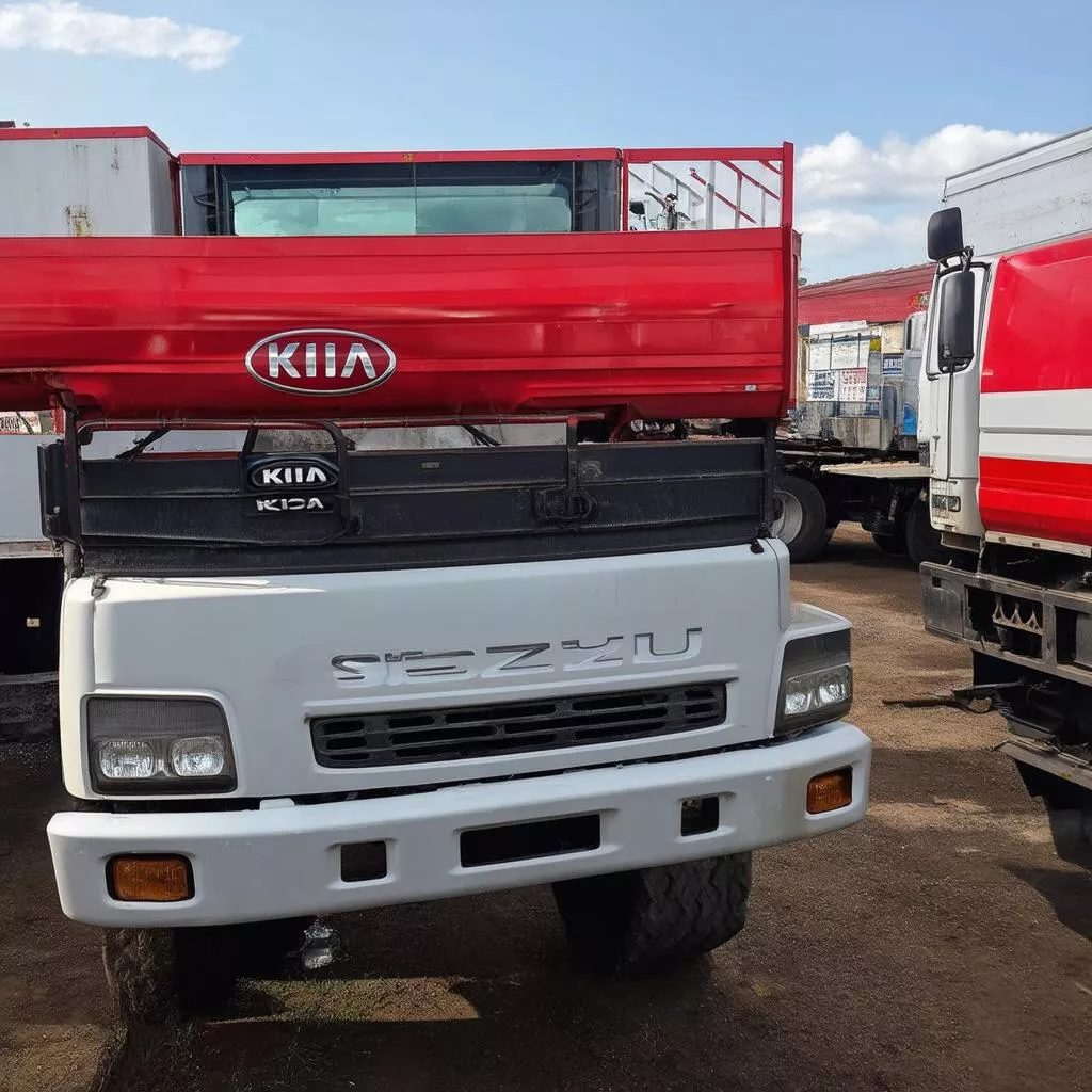 Xe tải Kia và Isuzu