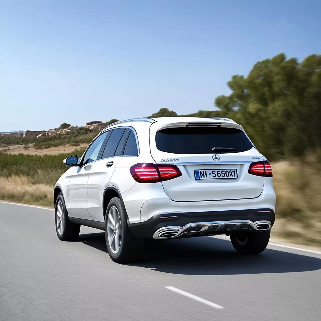 2016 Mercedes-Benz GLC 250 Price & Review