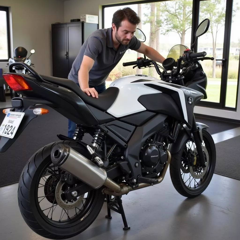 Kiểm tra xe SH 2014 cũ