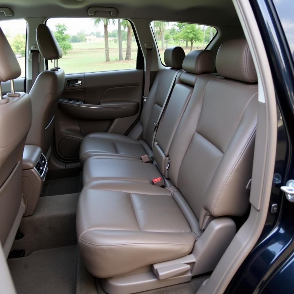 Nội thất xe Fortuner 2011