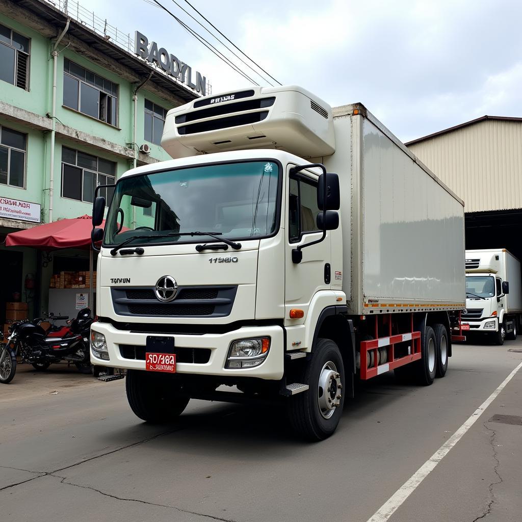 Large truck rental in Ho Chi Minh City